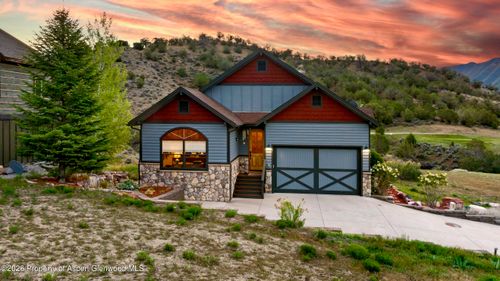 28 Broken Wing Dr, New Castle, CO, 81647-8514 | Card Image