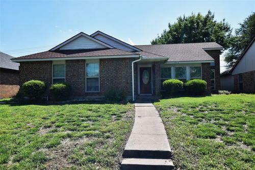 2806 Dukeswood Dr, Garland, TX, 75040-8732 | Card Image