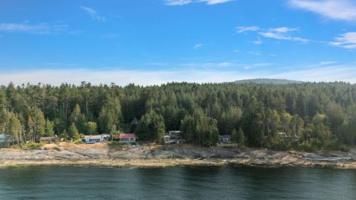 2 37 Salamanca Rd, Galiano Island, BC, V0N1P0 | Card Image