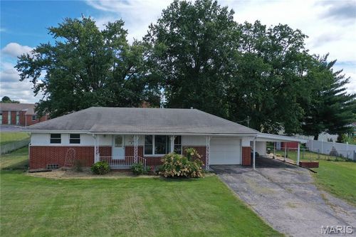 100 Marie St, Bethalto, IL, 62010-1601 | Card Image