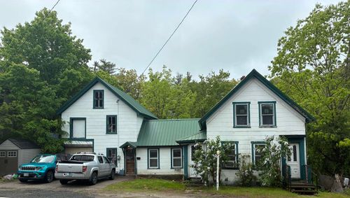 40 Spring St, Farmington, NH, 03835-3450 | Card Image