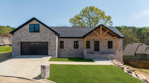 132 Lombard Ct, Hot Springs, AR, 71901-7360 | Card Image