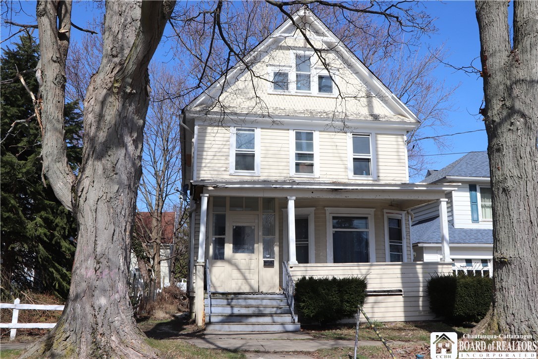5th St, Dunkirk, NY 14048