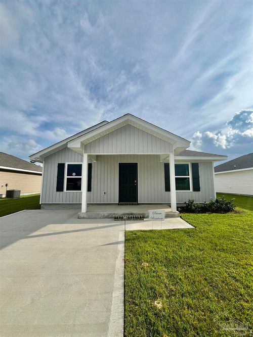 6219 June Bug Dr, Milton, FL, 32583-7713 | Card Image