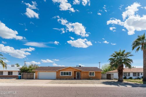 4201 W Townley Ave, Phoenix, AZ, 85051-3671 | Card Image