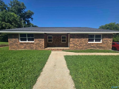 11893 Gary Redus Dr, Tanner, AL, 35671-4118 | Card Image