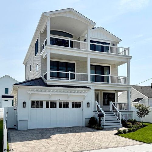 301 29th Street S, Brigantine, NJ, 08203 | Card Image