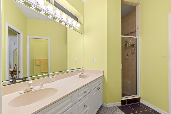 187 Sage Cir, House other with 3 bedrooms, 2 bathrooms and null parking in Crystal Beach FL | Image 37