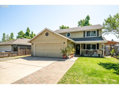 995 Kintzley Ave, Springfield, OR, 97478 | Card Image