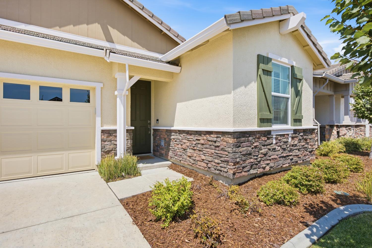 Residential in Lincoln 4