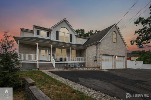 20 Ivy Pl, Monroe, NJ, 08831-8704 | Card Image
