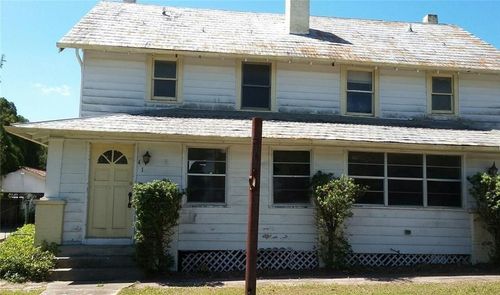 41 W Sessoms Ave, Lake Wales, FL, 33853-3631 | Card Image