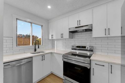 87 - 2511 38 St Ne, Home with 2 bedrooms, 2 bathrooms and 1 parking in Calgary AB | Image 2