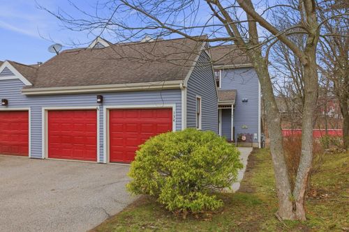 134 Spinnaker Way, Portsmouth, NH, 03801-3368 | Card Image