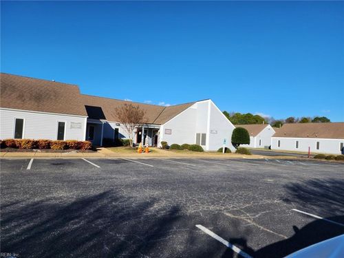 bcd-2200 Executive Dr, Hampton, VA, 23666-2582 | Card Image