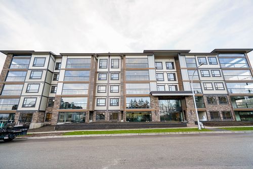 409-14588 Mcdougall Dr, Surrey, BC, V4P0H1 | Card Image
