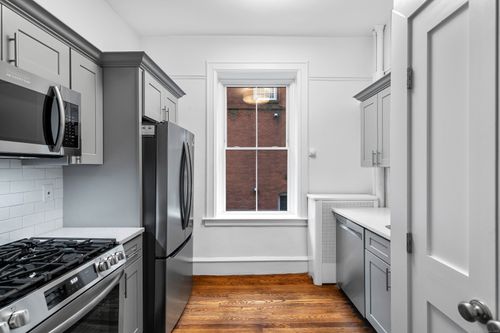 apt-101-284 Orange St, New Haven, CT, 06510-1704 | Card Image