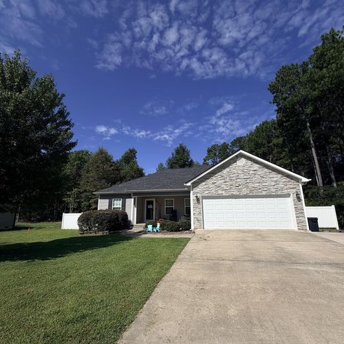 359 Brittany Ct, Chatsworth, GA, 30705-3326 | Card Image