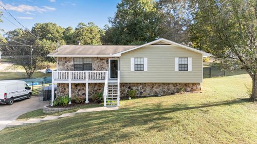 8314 Crossbow Ct, Ooltewah, TN, 37363-9044 | Card Image