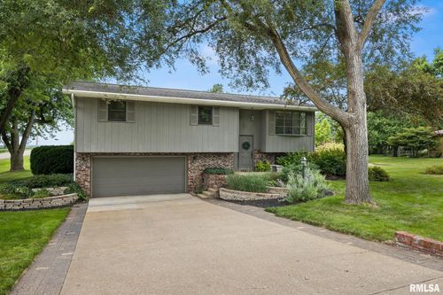 22019 Oak Ln, Morton, IL, 61550-9230 | Card Image