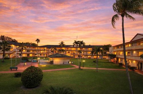 apt-c213-5300 Washington St, Hollywood, FL, 33021-7708 | Card Image