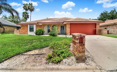 3008 Gull Ave, McAllen, TX, 78504-5092 | Card Image