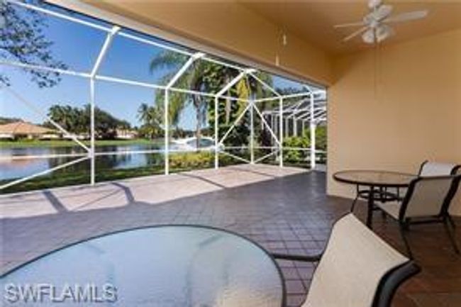 5835 Charlton Way, House other with 4 bedrooms, 3 bathrooms and null parking in Naples FL | Image 5