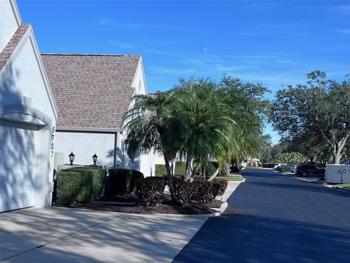 apt-203-6707 Stone River Rd, BRADENTON, FL, 34203-7836 | Card Image