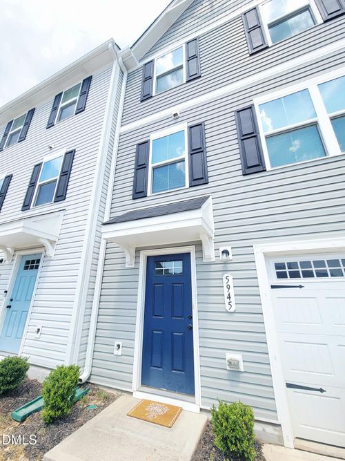 5945 River Landing Dr, Raleigh, NC, 27616-4103 | Card Image