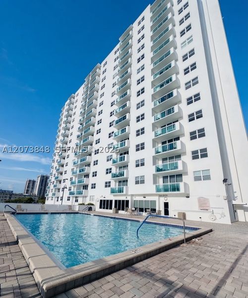 1218-3000 S Ocean Dr, Hollywood, FL, 33019-2858 | Card Image