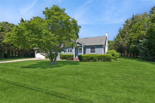 18275 County Road 48, Cutchogue, NY, 11935-1047 | Card Image