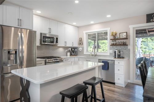 4843 Hartford Pl, Nanaimo, BC, V9V1N8 | Card Image