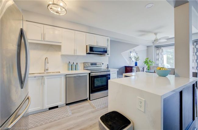 14 - 2151 Walker's Line, Townhouse with 3 bedrooms, 3 bathrooms and 2 parking in Burlington ON | Image 21