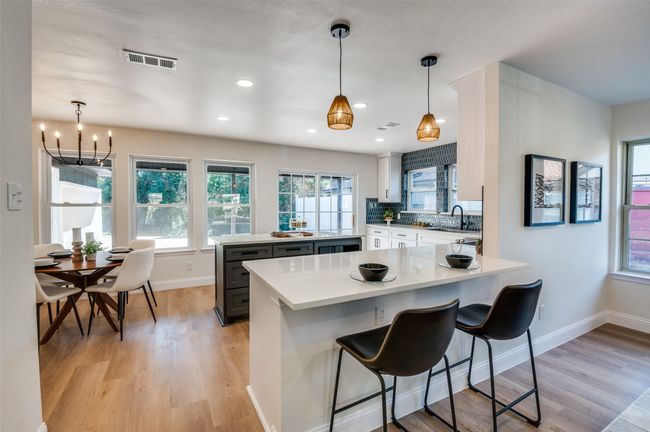 2028 Casa Loma Ct, House other with 3 bedrooms, 2 bathrooms and null parking in Grapevine TX | Image 13