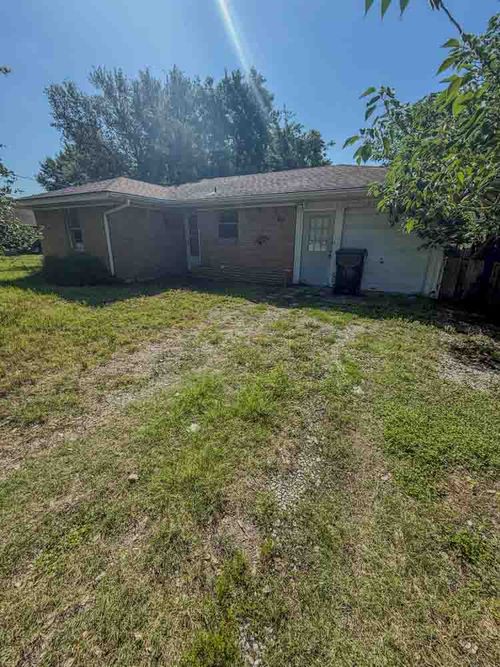 349 6th Street, Somerville, TX, 77879 | Card Image