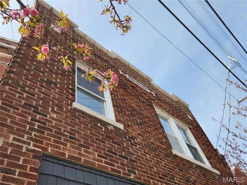 4713 Virginia Ave, Saint Louis, MO, 63111-1729 | Card Image