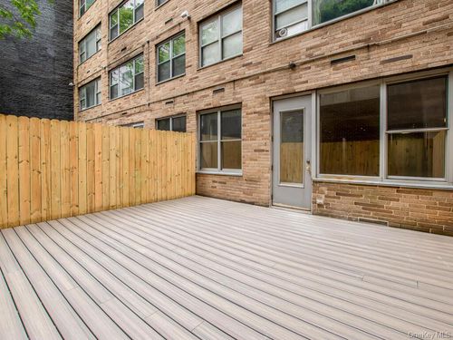 1e-330 E 49th St, New York, NY, 10017-1679 | Card Image