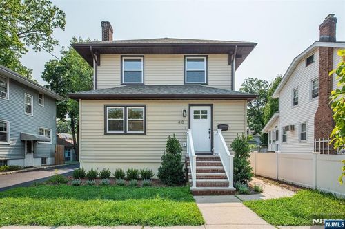 40 Brighton Ave, Bloomfield, NJ, 07003-2224 | Card Image