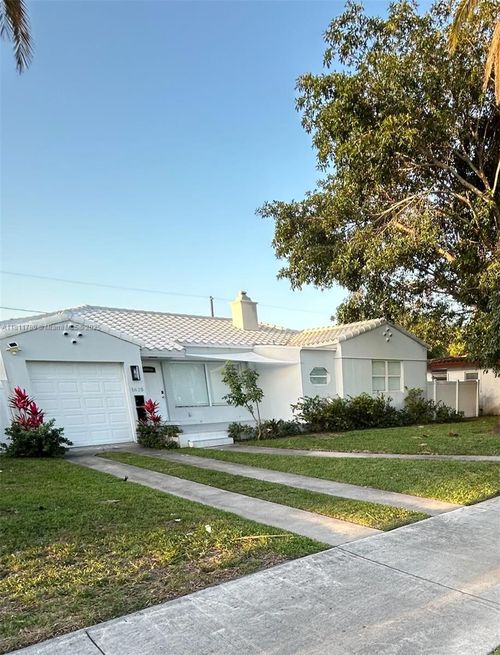 1625 Hollywood Blvd, Hollywood, FL, 33020-6809 | Card Image