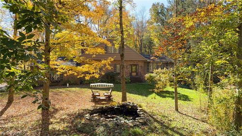 8217 W River Drive, Novelty, OH, 44072 | Card Image