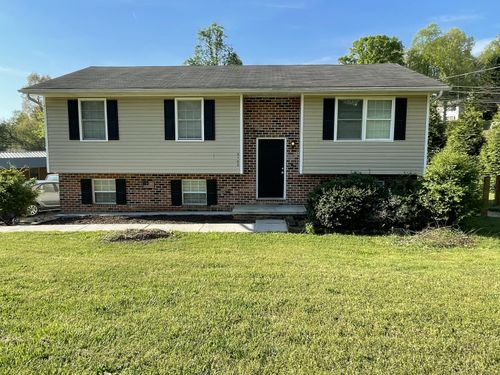 3700 Williamsburg Road Se, Cleveland, TN, 37323 | Card Image