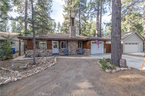 39180 Peak Ln, Big Bear Lake, CA, 92315-9550 | Card Image