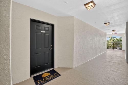 3421 Tuscany Way, Boynton Beach, FL, 33435-7813 | Card Image