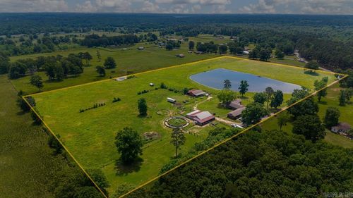 9832 Congo Rd, Benton, AR, 72019-8237 | Card Image