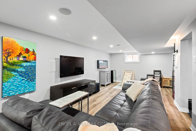 1297 Snowdon St, House other with 4 bedrooms, 2 bathrooms and 3 parking in Ottawa ON | Image 23