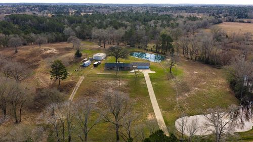 3662 An County Road 359, Palestine, TX, 75803-1925 | Card Image