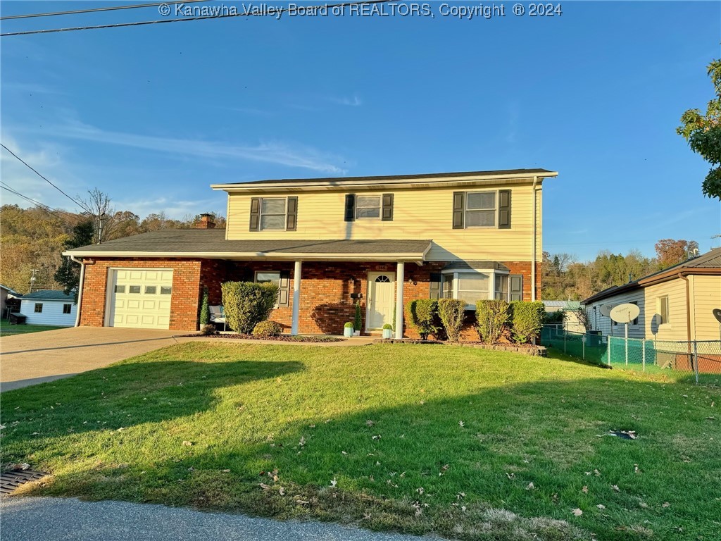 3rd Ave, Ripley, WV 25271