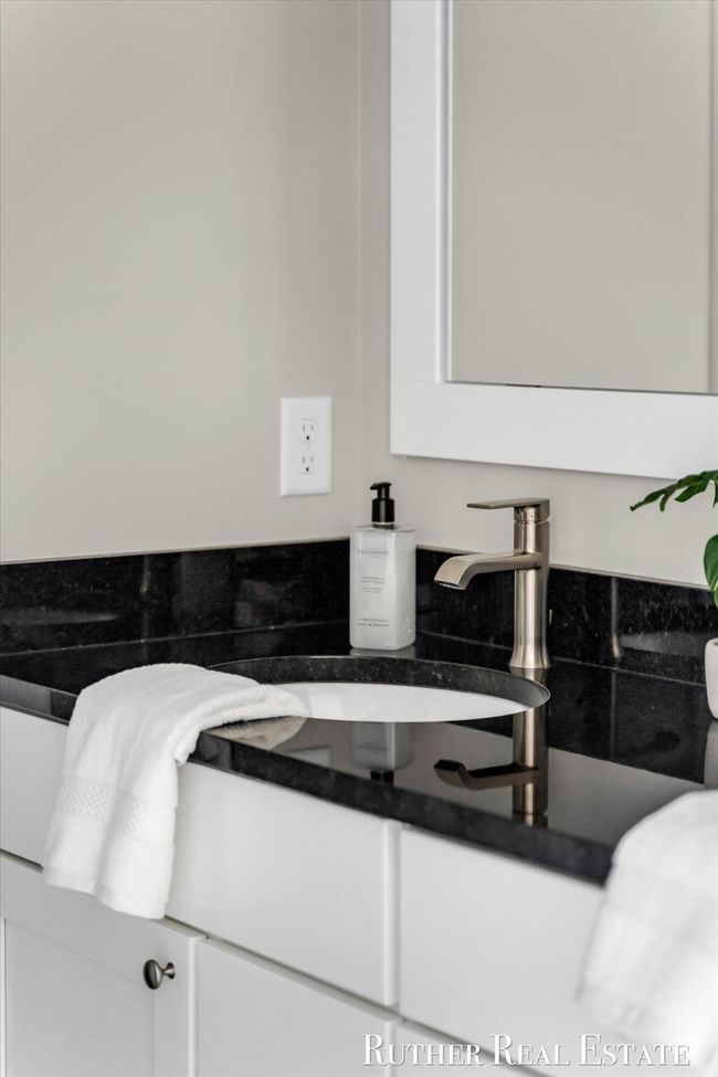 Primary Bath | Image 37