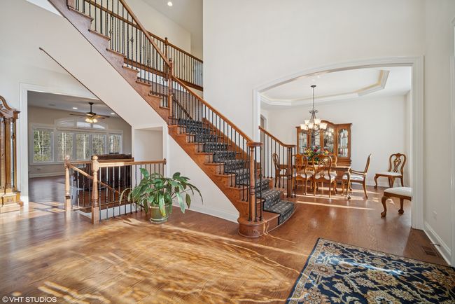 7 Preston Ct, House other with 6 bedrooms, 6 bathrooms and 4 parking in Lincolnshire IL | Image 4