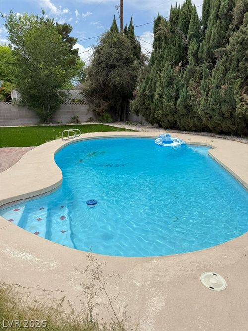 4412 Denia Cir, Las Vegas, NV, 89108-2003 | Card Image